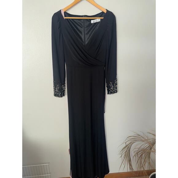 Mac Duggal #55712 - Embellished Long Sleeve Evening Gown-Black-Size 4 - Picture 4 of 9